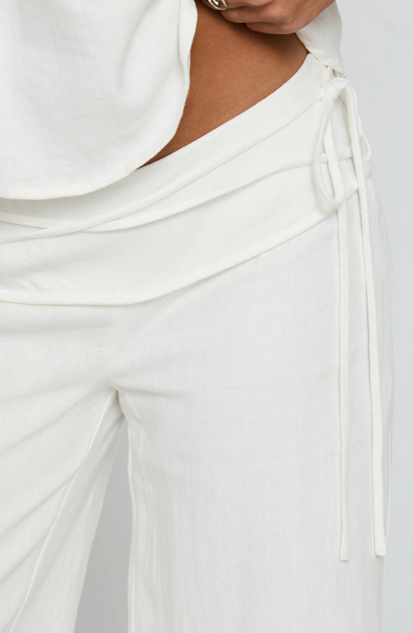 Gold Star® Tie Linen Blend Pants