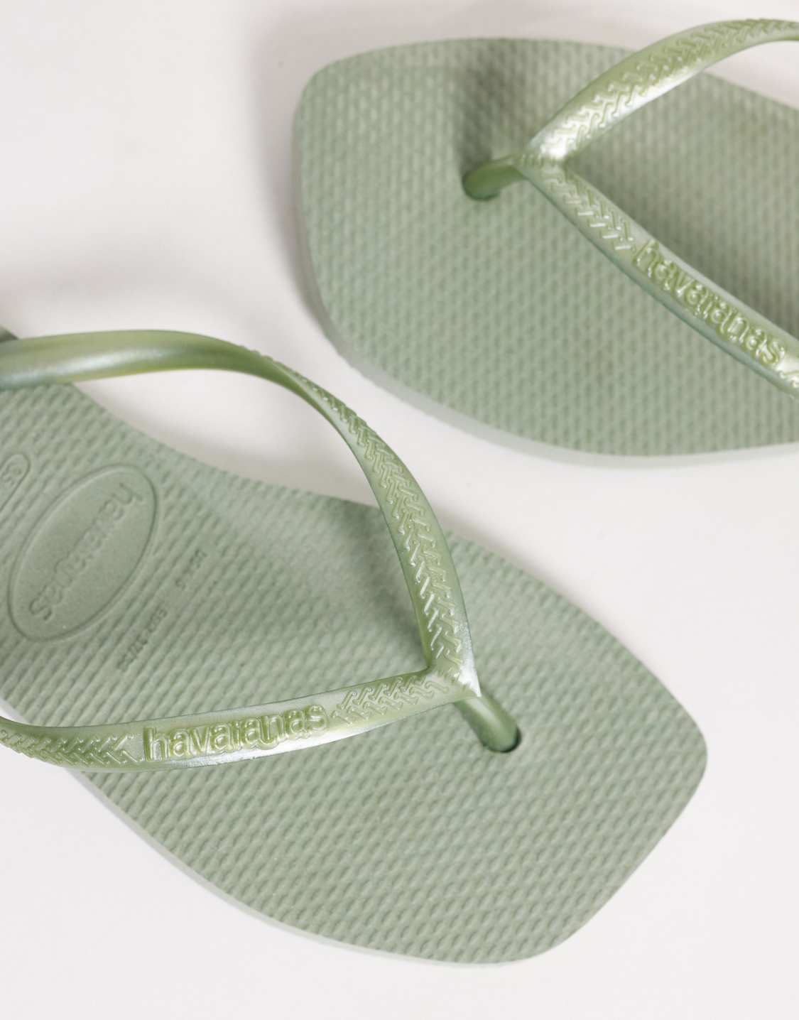 Women's Slim Square Flip Flops